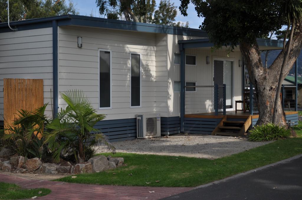 Kangerong Holiday Park Red Hill South Room photo